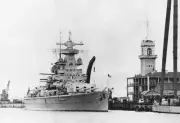 WW II - Photo -- German Battleship - Admiral Scheer