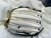 Wilson 12..5" A2000 Series Fastpitch Pitcher/Outfielder Glove-V125-LEFTY