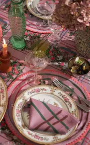 [Sophie Williamson Design] La Vie en Rose Set-of-Six Cotton Placemats