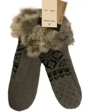 NEW STEVE MADDEN Woman’s Faux Fur Mittens Gloves Gray O/S