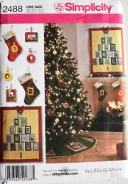 SIMPLICITY CRAFT PATTERN 2488 CHRISTMAS TREESKIRT STOCKING WALLHANGING UNCUT FF