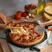 Pizza cutter Pizza roller Pizza lifter Pizza cutting knife Handy pizza cutter Pizza cutter