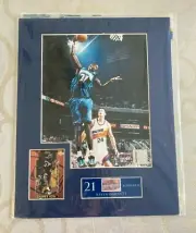 NEW KEVIN GARNETT CATCH THE MOMENT ACTION PHOTO CARD & STAMP SEALED STEINER