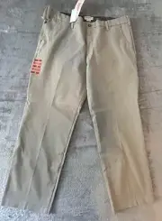 Men's Dockers Workday Khaki Pants size 40x30 straight fit NWT
