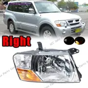 Right For Mitsubishi Pajero Montero 2003-2006 Headlight Assembly Turn Signal