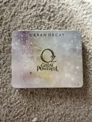 Urban Decay Glinda Oz The Great & Powerful Palette Aura Magic Illusion Read