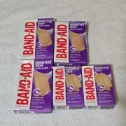 Lot Band-Aid Adhesive Bandages Sensitive Skin Hypoallergenic Xl-Assorted (JJ)