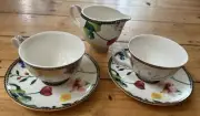 5 PEICE MAXWELL WILLIAMS TEAS AND C’S CONTESSA CUPS SAUCERS MILKER MILK JUG