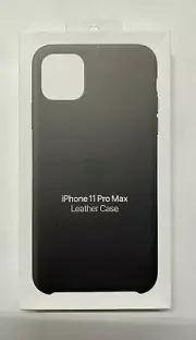 Apple iPhone 11 Pro Max Leather Case - Black (MX0E2ZM/A)