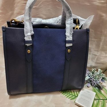 Sydney Tote - SHB3028298 - Fossil