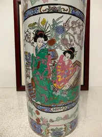 在飛比找Yahoo!奇摩拍賣優惠-日本回流       藝妓   仕女圖  花瓶