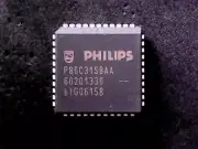 P80C31SBAA - Philips 8-Bit Microcontroller (PLCC-44) GENUINE