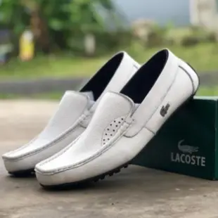 Lacoste 白色一腳蹬休閒鞋特別委員會真皮半正式舒適酷休閒 ZV 出售