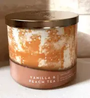 Bath & Body Works Vanilla & Peach Tree Candle Large 3 Wick 14.5 oz Scented NEW