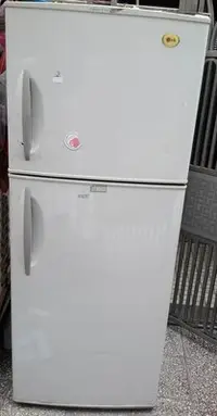 在飛比找Yahoo!奇摩拍賣優惠-LG GR-T4520 電冰箱,大容量450公升 大冰箱,雙