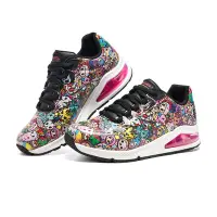 在飛比找Yahoo!奇摩拍賣優惠-新款 Skechers斯凱奇 女鞋 TokiDoki 聯名款