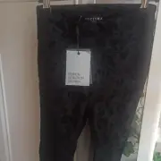 Decjuba animal print black pants size 6, XS