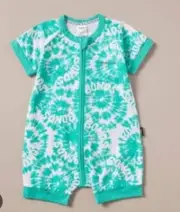 New BONDS Green tie Dyed Romper WONDERSUIT SIZE 00 Red Nose Partnered