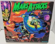 1996 TRENDMASTERS MARS ATTACKS DOOM SAUCER