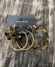 Tortoise Shell and Gold Hoop Earring Set