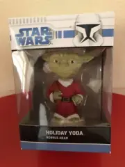 New STAR WARS Yoda CHRISTMAS BOBBLE HEAD SANTA SUIT HOLIDAY FUNKO 2008