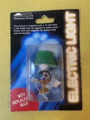 Miniature House Electric Light Table Lamp 12 Volt 1:12 Scale, Green Shade