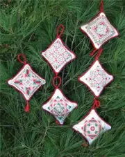 Pam Kellogg Counted Cross Stich Leaflet ~ Quilt Ornaments ~ 2640