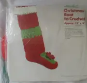 COLUMBIA - MINERVA CHRISTMAS BOOT CROCHET KIT - NEW