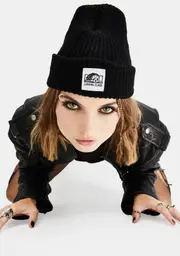 [Lurking Class] Torn Beanie