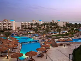 賀格哈達長灘希爾頓度假飯店Hilton Hurghada Long Beach Resort