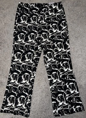 NWT Tahari Women’s Size Medium Crop Flare Black & White Pants Floral Stretch