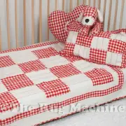DESIGNER BLANCHE RED PATCHWORK SOFT QUILT & CUSHION COT SET 100x130cm **NEW**