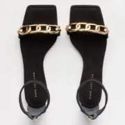 Good American Suede Chain Ankle Strap Flat Sandals In Black Size 9.5 New