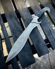BEAUTIFUL CUSTOM HANDMADE DAMASCUS STEEL HUNTING MACHETE WITH SHEATH