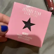 BNIB Jeffree Star Cosmetics Single Eyeshadow In *weirdo*