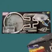 Star Trek USS Enterprise Electronic NCC 1701 40TH Diamond Select/Art Asylum NEW