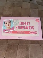 Benefit Cheeky Stowaways Hola Coralista Dandelion Rock Blush Palette