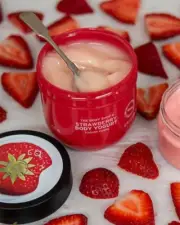 The Body Shop Strawberry Creamy Body Yoghurt, 196g VEGAN Instant Moisturiser