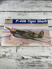 Revell P-40B Tiger Shark WWII Fighter 1:48 Scale Plastic Model Kit 85-5209 NOS