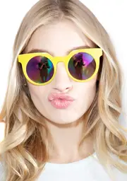 [Quay Eyeware] Lemonade Frankie Sunglasses