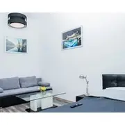 Leo Apartments Main Square