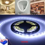 No Waterproof 300 LEDs Cool White DC 12V 5M 3528 SMD Bright LED Strip Light IP20