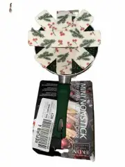 Brooklyn Steel Co. Mini Fry Pan with Felt Set, 2 Piece- Holly Berry-New