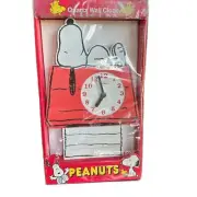 VINTAGE Peanuts Snoopy Quartz Wall Clock 1990 Cosmo
