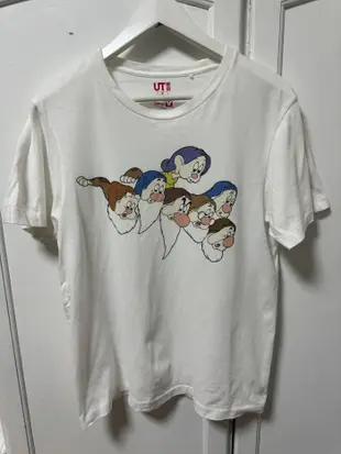 UNIQLO 小矮人 白雪公主與七個小矮人 圖案T恤