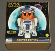 Frombie S2B2 Statue Figure R2-D2 Friendly Zombies Frombies NYCC Exclusive Signed