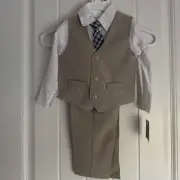 NEW NWT Van Heusen Boys 24 Months 4 Piece Suit Set Tan/blue Tie
