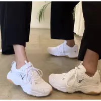 在飛比找蝦皮購物優惠-【韓國】聯線購入 REEBOK ROYAL TURBO IM