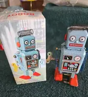 Tin Toy Spring Head ROBOT With Key