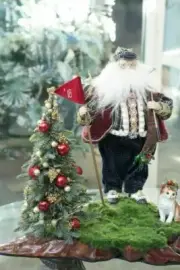 Mark Roberts Golfing Santa